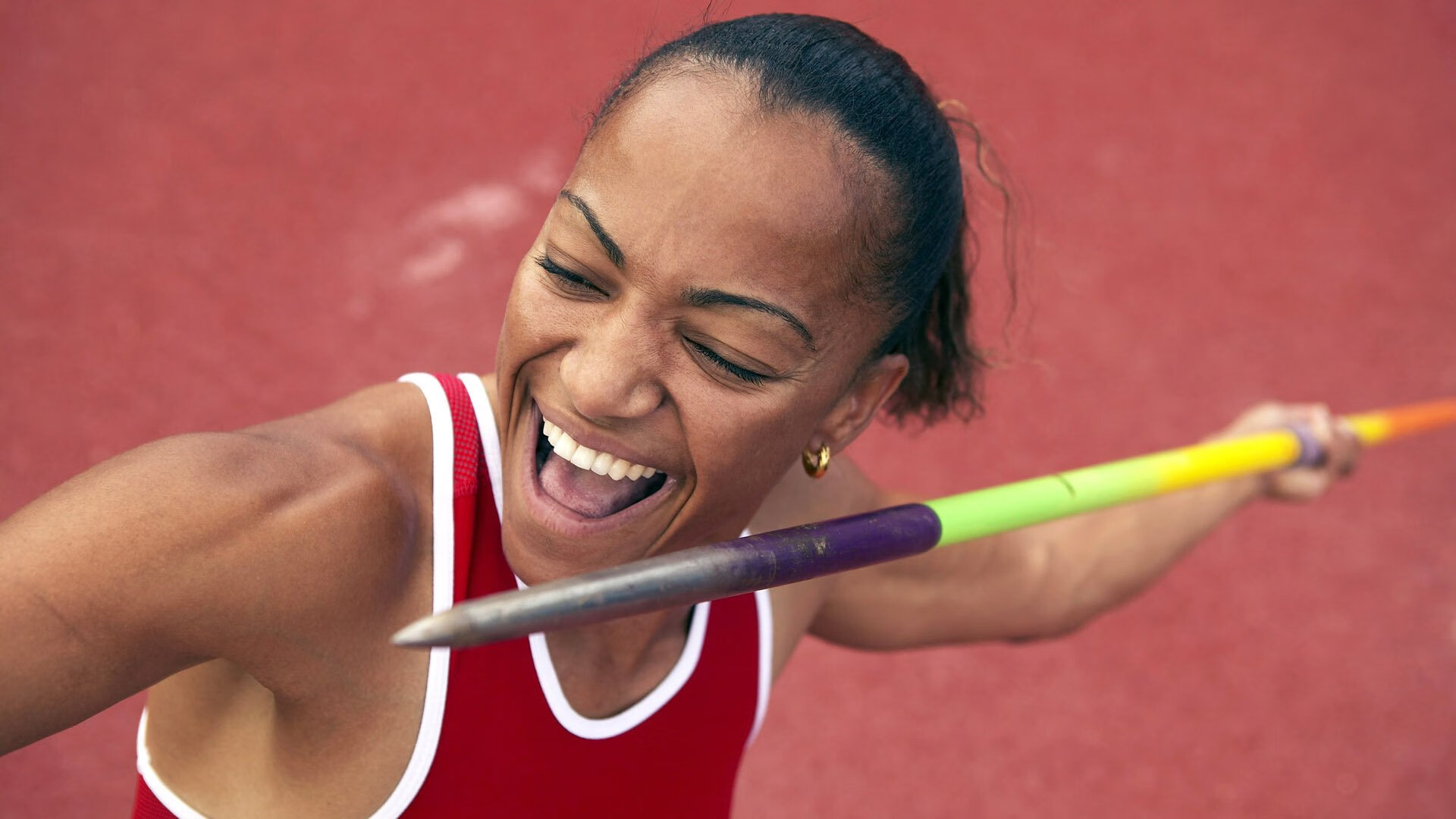 爱游戏体育官网-赛道上的双重奏，威廉姆斯完胜雷诺，勒克莱尔刷新纪录